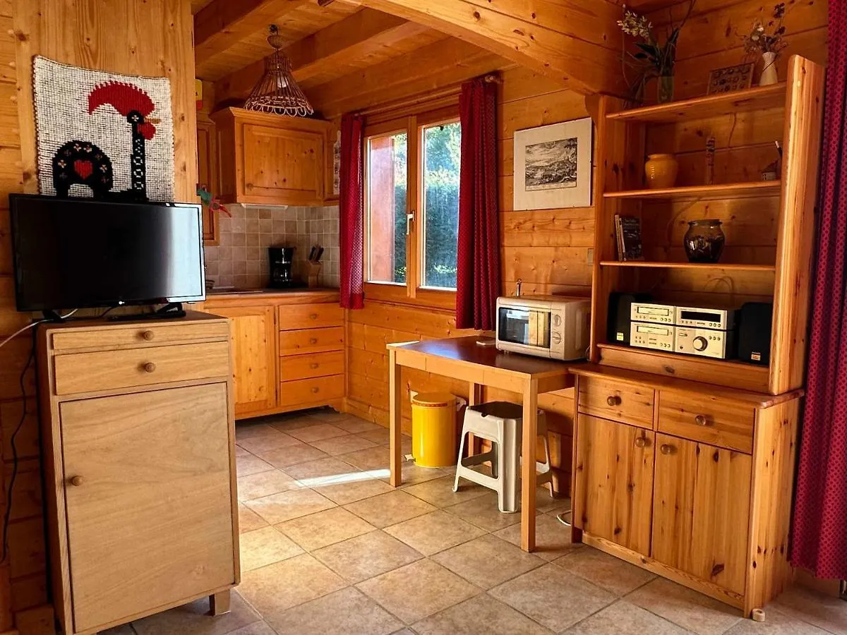Chalet 2 Chambres +1 Espace Couchage, Terrasse, Parking, Wifi, Non Fumeur - Fr-1-572-264 Araches-la-Frasse