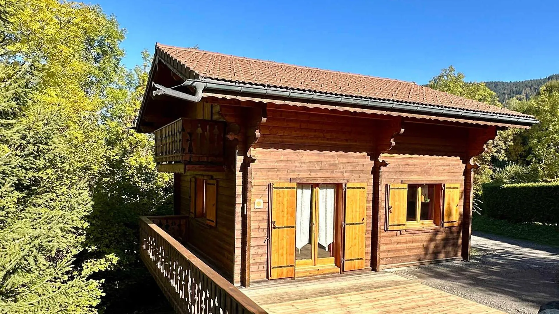 Chalet 2 Chambres +1 Espace Couchage, Terrasse, Parking, Wifi, Non Fumeur - Fr-1-572-264 Araches-la-Frasse